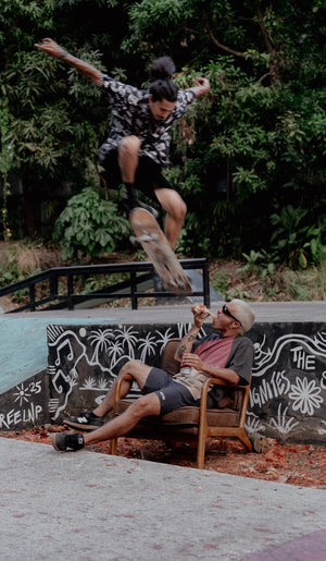 Camisa On A Trip - Salty Dogs Crew