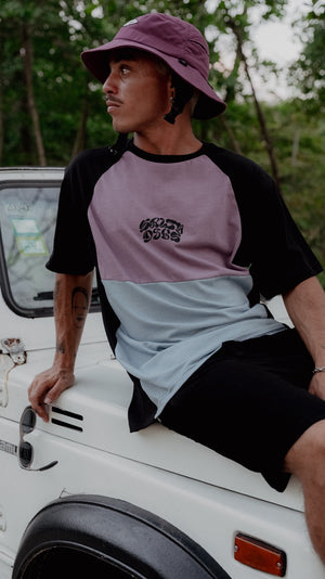 Remera Manga Corta 3 Paneles Lila