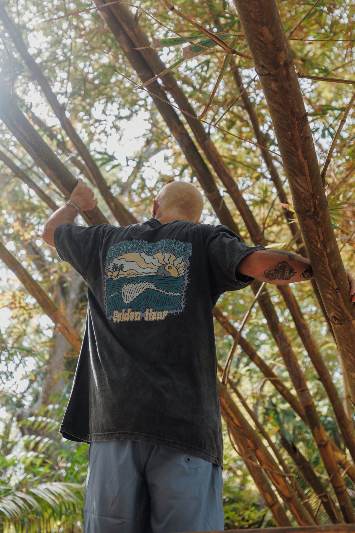 Remera Manga Corta Golden Hour