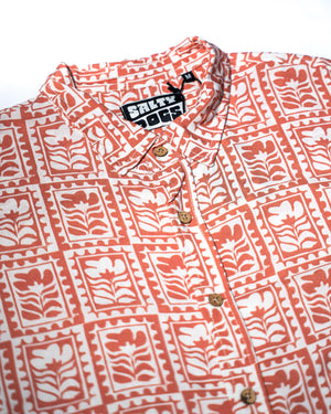 Camisa Flower Power - Salty Dogs Crew