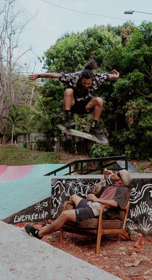 Camisa On A Trip - Salty Dogs Crew