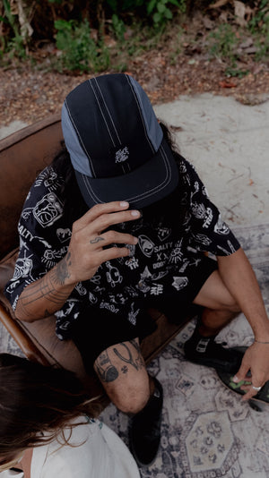 Camisa On A Trip - Salty Dogs Crew