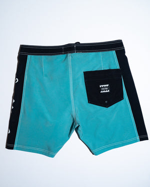 Boardshort Tripping 2 Paneles - Salty Dogs Crew
