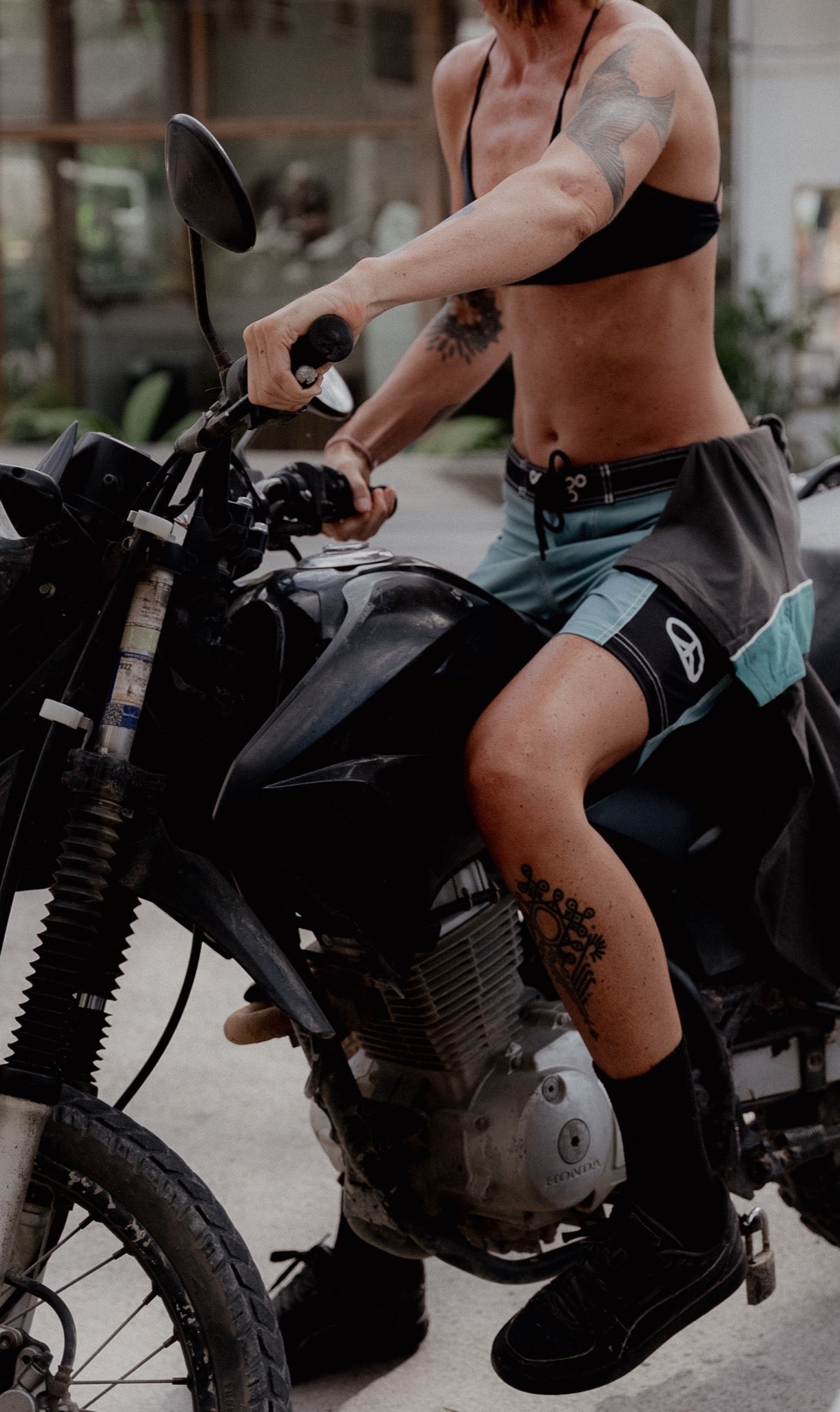 Boardshort Tripping 2 Paneles - Salty Dogs Crew